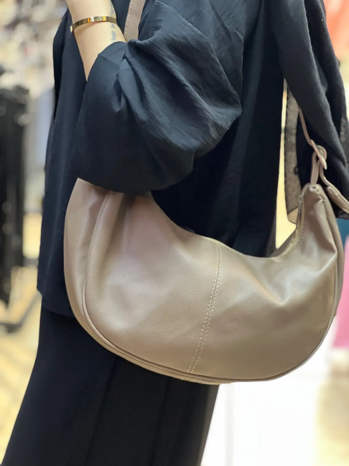 کیف چرم مدل قایقی